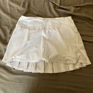 Lululemon white skirt